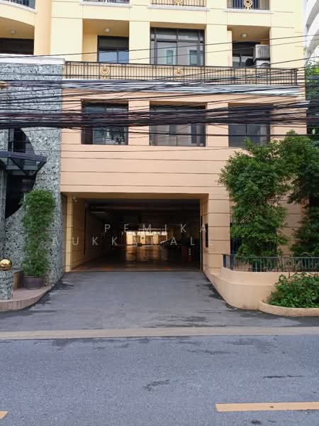 Pipat Place, Bangkok, 37 Soi Sathon 6, Silom, Bang Rak, Bangkok, 1 Bedroom, 52 sqm, Condo For Sale, by Pemika Aukkaraleekul, 500339927 - DDproperty.com