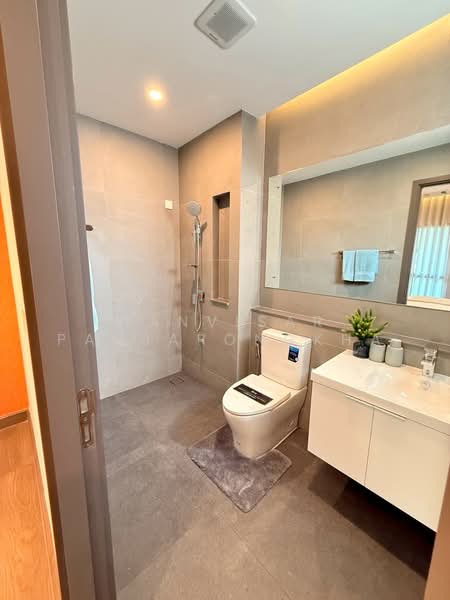 ขายบ้านเดี่ยว/บ้านเเฝด วิภาวดี ใกล้สนามบินดอนเมือง Luxury Hidden Gem, Bangkok, Talat Bang Khen, Lak Si, Bangkok, 4 Bedrooms, 421 sqm, Single Detached House For Sale, by Wanvisar Panjarongkha, 500339946 - DDproperty.com
