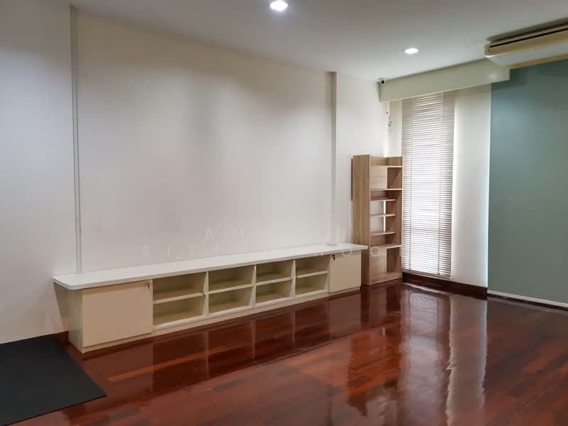 Baan Klang Krung Grande Vienna Rama 3, Bangkok, Rama 3 Road, Bang Pong Pang, Yan Nawa, Bangkok, 3 Bedrooms, 340 sqm, Townhouse For Sale, by Amarin Sitthidhoon, 500339968 - DDproperty.com