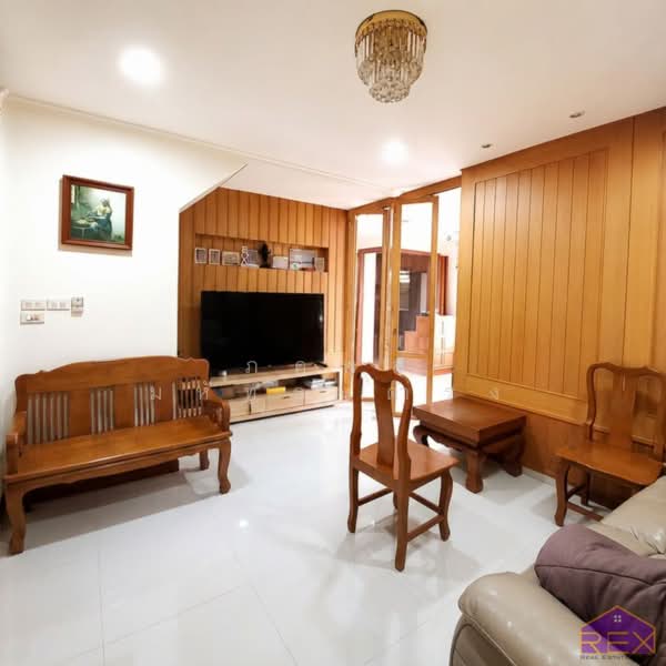 Chaiyaphruek Butsarin Khlong 2, Pathum Thani, Khu Khot, Lam Luk Ka, Pathum Thani, 4 Bedrooms, 200 sqm, Single Detached House For Sale, by ภคพล มหัทธนดำรง, 500339986 - DDproperty.com