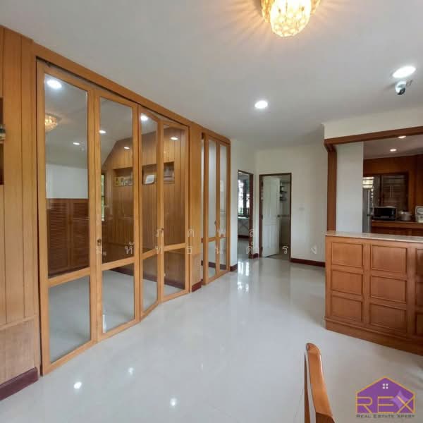 Chaiyaphruek Butsarin Khlong 2, Pathum Thani, Khu Khot, Lam Luk Ka, Pathum Thani, 4 Bedrooms, 200 sqm, Single Detached House For Sale, by ภคพล มหัทธนดำรง, 500339986 - DDproperty.com