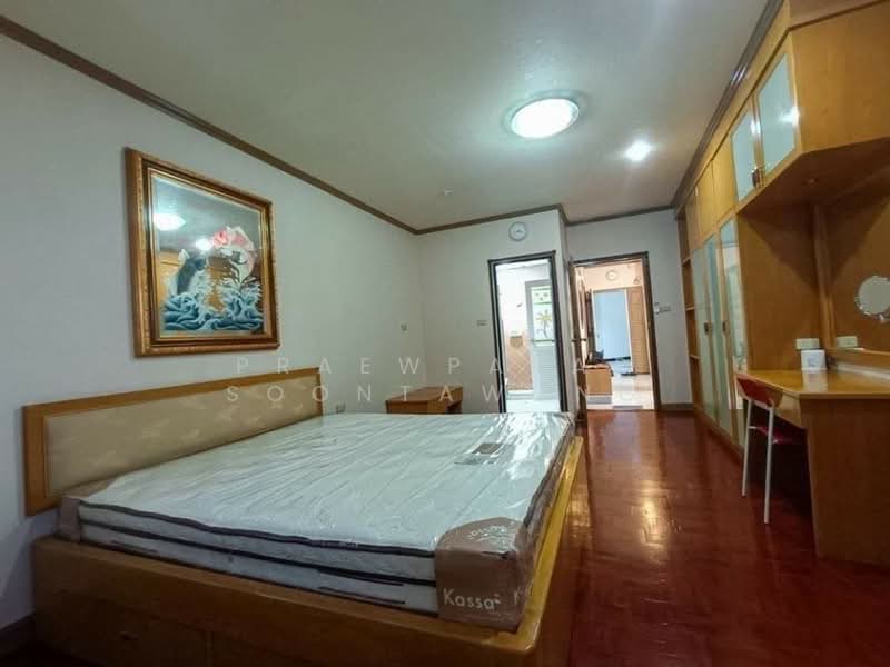 Country Complex Bangna, Bangkok, Sanpawut Road, Bang Na, Bangkok, 2 Bedrooms, 71 sqm, Condo For Rent, by Praewpakar Soontawong, 500339990 - DDproperty.com