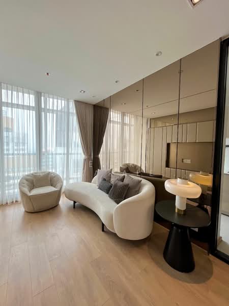 Park Origin Phrom Phong (Park 24), Bangkok, 68 Soi Sukhumvit 24, Khong Tan, Khlong Toei, Bangkok, 2 Bedrooms, 89 sqm, Condo For Sale, by Pemika Aukkaraleekul, 500340010 - DDproperty.com