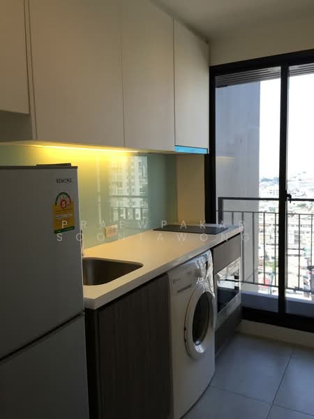 Urbano Absolute Sathon-Taksin, Bangkok, 345 Charoen Nakhon 14/2 Alley, Khlong Ton Sai, Khlong San, Bangkok, 1 Bedroom, 30 sqm, Condo For Rent, by Praewpakar Soontawong, 500340012 - DDproperty.com