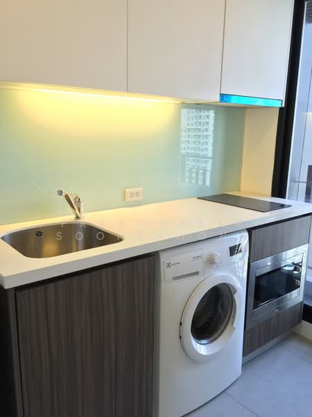 Urbano Absolute Sathon-Taksin, Bangkok, 345 Charoen Nakhon 14/2 Alley, Khlong Ton Sai, Khlong San, Bangkok, 1 Bedroom, 30 sqm, Condo For Rent, by Praewpakar Soontawong, 500340012 - DDproperty.com