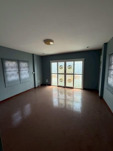 Pattara Niwet, Pathum Thani, Bang Khu Wat, Muang Pathum Thani, Pathum Thani, 3 Bedrooms, 200 sqm, Single Detached House For Sale, by Adithep Saenmueang, 500340049 - DDproperty.com