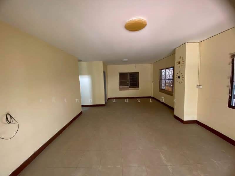 Pattara Niwet, Pathum Thani, Bang Khu Wat, Muang Pathum Thani, Pathum Thani, 3 Bedrooms, 200 sqm, Single Detached House For Sale, by Adithep Saenmueang, 500340049 - DDproperty.com