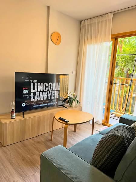 The Base Sukhumvit 50, Bangkok, Soi Roem Charoen 1, Sukhumvit 50 Road, Phra Kanong, Khlong Toei, Bangkok, 1 Bedroom, 32 sqm, Condo For Rent, by Praewpakar Soontawong, 500340050 - DDproperty.com