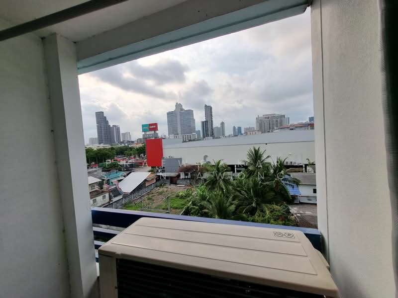 Lumpini Place Sathorn, Bangkok, 124 Naradhiwas Rajanagarindra Rd, Thung Wat Don, Sathon, Bangkok, 1 Bedroom, 30 sqm, Condo For Rent, by Praewpakar Soontawong, 500340079 - DDproperty.com
