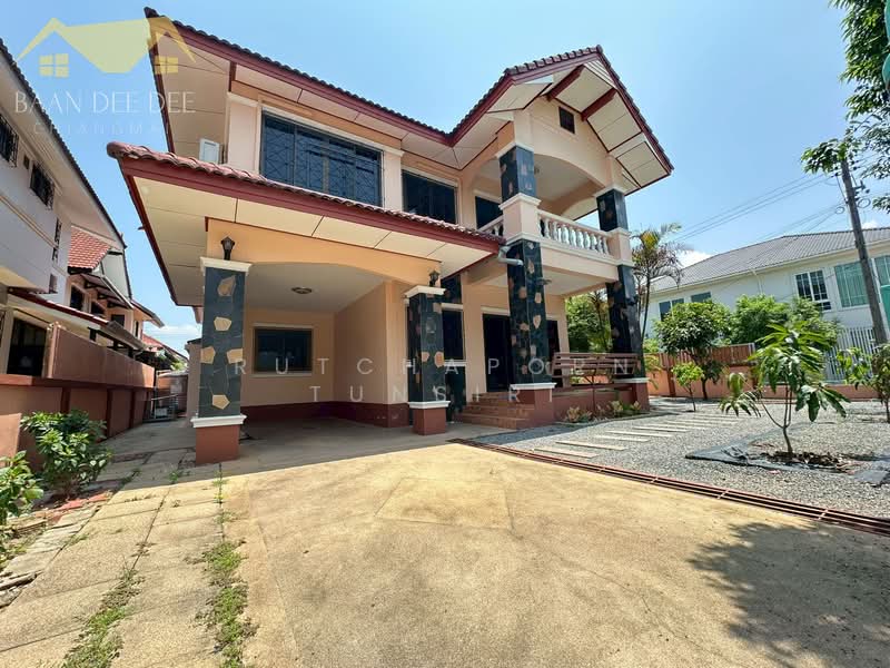 บ้านให้เช่า – ใกล้โฮมโปรสันทราย เพียง 5 นาที ค่าเช่า 22,000 บาท / เดือน รหัสทรัพย์ : No.11H651, Chiang Mai, San Sai Luang, San Sai, Chiang Mai, 3 Bedrooms, 150 sqm, Single Detached House For Rent, by Rutchaporn Tunsiri, 500340133 - DDproperty.com