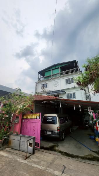 ขายตึกต่อเติม 4 ชั้น คลอง4 คลองหลวง, ปทุมธานี, คลองสี่, คลองหลวง, ปทุมธานี, 500 ตร.ม., ตึกแถว-อาคารพาณิชย์ ขาย, โดย กษิดิศ สู่พานิช, 500340168 - DDproperty.com