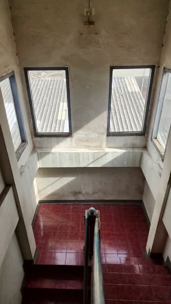 ขายตึกต่อเติม 4 ชั้น คลอง4 คลองหลวง, Pathum Thani, Khlong Si, Khlong Luang, Pathum Thani, , 500 sqm, Shophouse For Sale, by กษิดิศ สู่พานิช, 500340168 - DDproperty.com