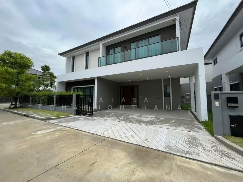 Centro Vibhavadi, Bangkok, Chang Akat Uthit Road, Sanam Bin, Don Mueang, Bangkok, 4 Bedrooms, 445 sqm, Single Detached House For Rent, by Natasa Techathonthanakhun, 500340209 - DDproperty.com