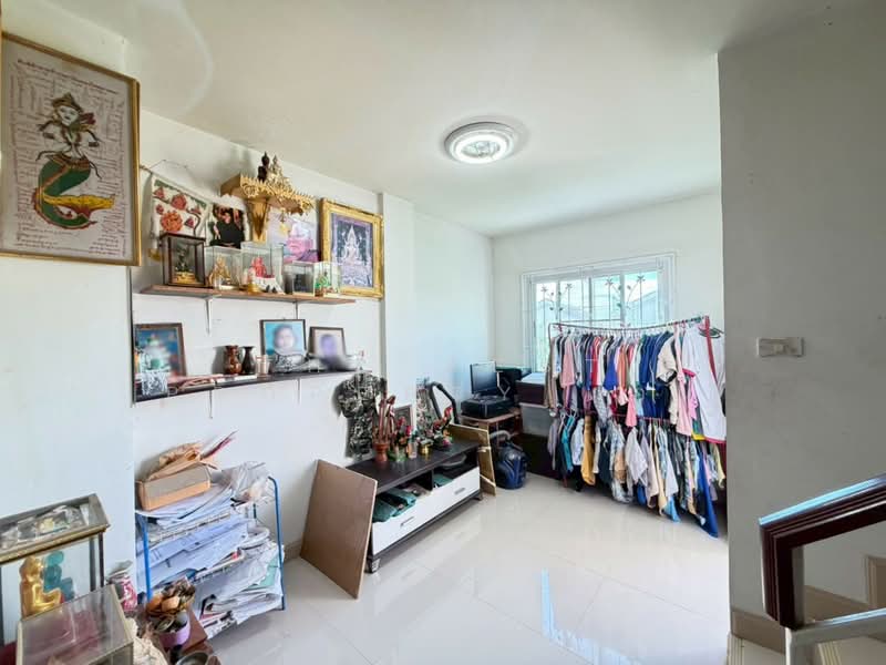 กลอรี่เฮ้าส์ โยธินพัฒนา3 (Glory House Yothin Pattana3), กรุงเทพ, คลองจั่น, บางกะปิ, กรุงเทพ, 134 ตร.ม., ทาวน์เฮ้าส์ ขาย, โดย The Best Property แอน, 500340263 - DDproperty.com
