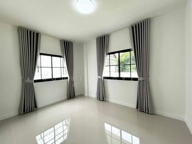 Single house for sale in Laddarom Village, Sriracha, Chon Buri (Pattaya), Surasak, Si Racha, Chon Buri (Pattaya), 3 Bedrooms, 300 sqm, Single Detached House For Sale, by A House Property Co.,Ltd., 500340265 - DDproperty.com