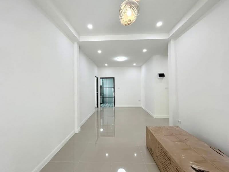 Single house for sale in Laddarom Village, Sriracha, Chon Buri (Pattaya), Surasak, Si Racha, Chon Buri (Pattaya), 3 Bedrooms, 300 sqm, Single Detached House For Sale, by A House Property Co.,Ltd., 500340265 - DDproperty.com