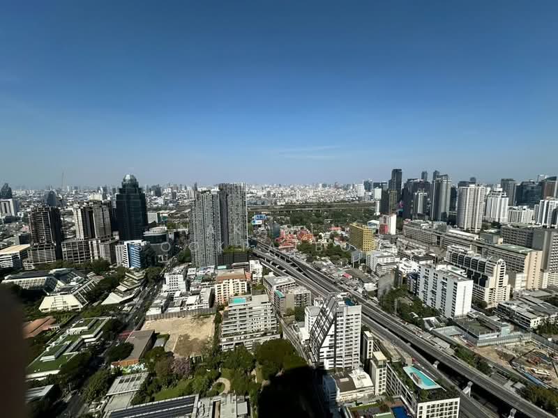 Noble Ploenchit, Bangkok, 1035 Ploenchit  Road, Lumphini, Pathum Wan, Bangkok, 2 Bedrooms, 121 sqm, Condo For Rent, by Nakarin  Sookpaiboon, 500340276 - DDproperty.com