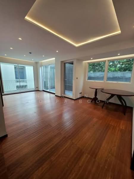 The Private Residence Rajdamri, Bangkok, Soi Sarasin 2, Sarasin Road, Lumphini, Pathum Wan, Bangkok, 2 Bedrooms, 261 sqm, Condo For Rent, by Nakarin Sookpaiboon, 500340284 - DDproperty.com