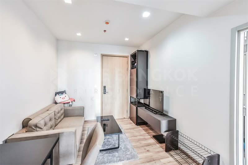 The Line Jatujak-Mochit, Bangkok, Phaholyothin Road, Jom Phon, Chatuchak, Bangkok, 1 Bedroom, 32 sqm, Condo For Sale, by Sirirut Havee Akehurst, 500340285 - DDproperty.com