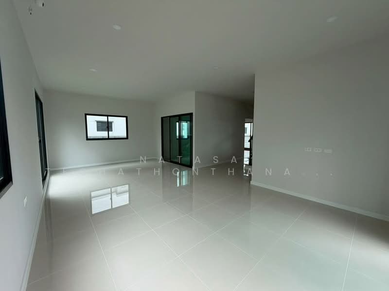 undefined, Bangkok, Praborommaharatchawang, Phra Nakhon, Bangkok, 4 Bedrooms, 225 sqm, Single Detached House For Sale, by Natasa Techathonthanakhun, 500340302 - DDproperty.com