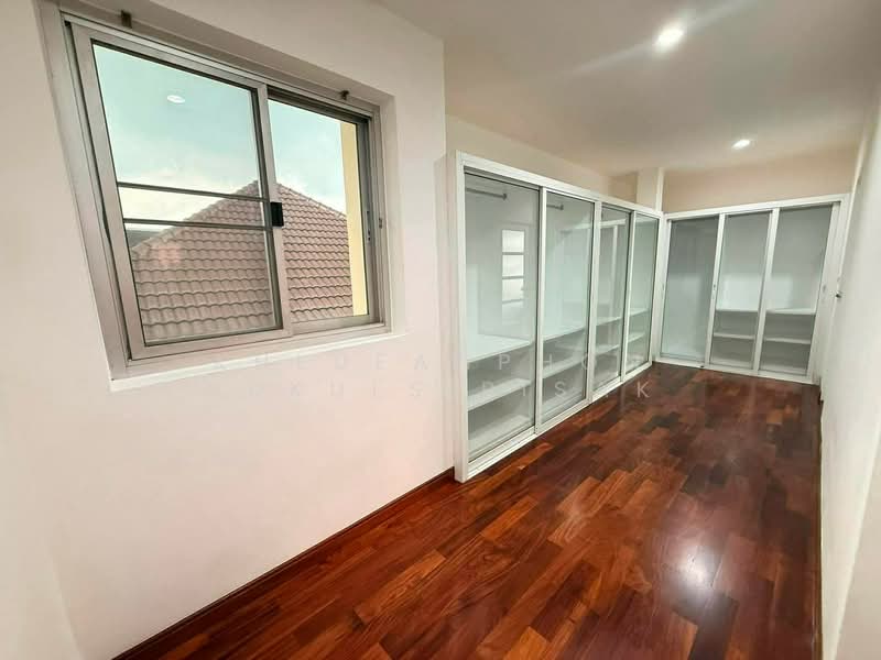 undefined, Bangkok, Wong Sawang, Bang Sue, Bangkok, 5 Bedrooms, 535 sqm, Single Detached House For Sale, by Khlueanphon Nukulsirisak, 500340323 - DDproperty.com