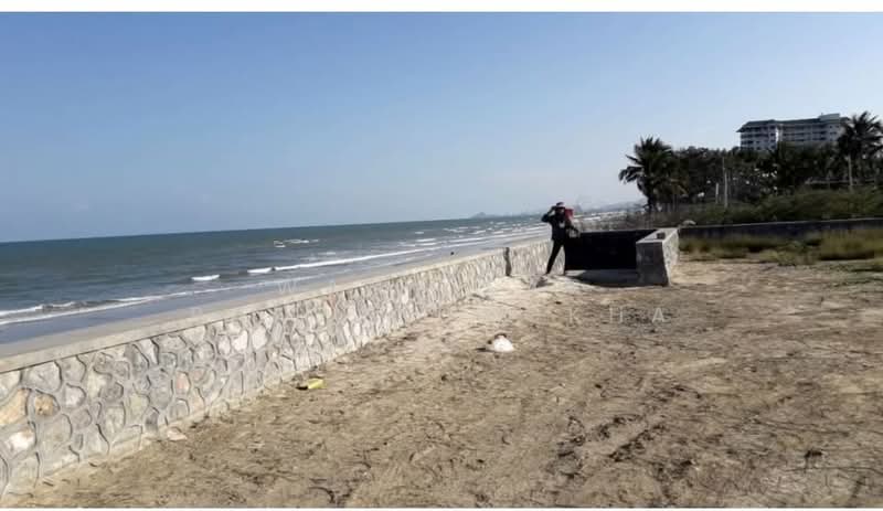 ที่ดินติดหาดหัวหิน ใกล้สนามบินหัวหิน ทำเลทองสำหรับการลงทุน, ประจวบคีรีขันธ์, หัวหิน, ประจวบคีรีขันธ์, 3,284 ตร.ม., ที่ดิน ขาย, โดย Wanvisar Panjarongkha, 500340326 - DDproperty.com