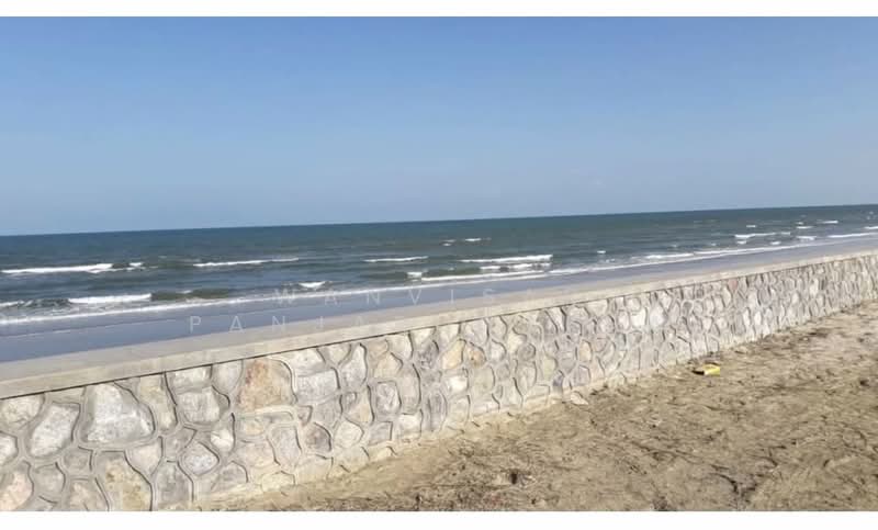 ที่ดินติดหาดหัวหิน ใกล้สนามบินหัวหิน ทำเลทองสำหรับการลงทุน, ประจวบคีรีขันธ์, หัวหิน, ประจวบคีรีขันธ์, 3,284 ตร.ม., ที่ดิน ขาย, โดย Wanvisar Panjarongkha, 500340326 - DDproperty.com