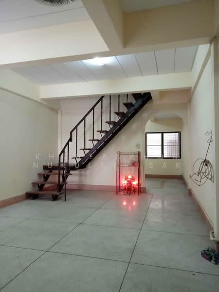 2-BR Townhouse, Bangkok, Hua Mak, Bang Kapi, Bangkok, 2 Bedrooms, 93 sqm, Townhouse For Sale, by Khlueanphon Nukulsirisak, 500340329 - DDproperty.com