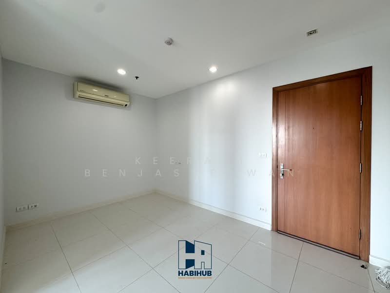 The Bloom Sukhumvit 71, Bangkok, Soi Sukhumvit 71, Phra Kanong Nua, Watthana, Bangkok, 1 Bedroom, 34 sqm, Condo For Sale, by Keerati Benjasupawan, 500340343 - DDproperty.com