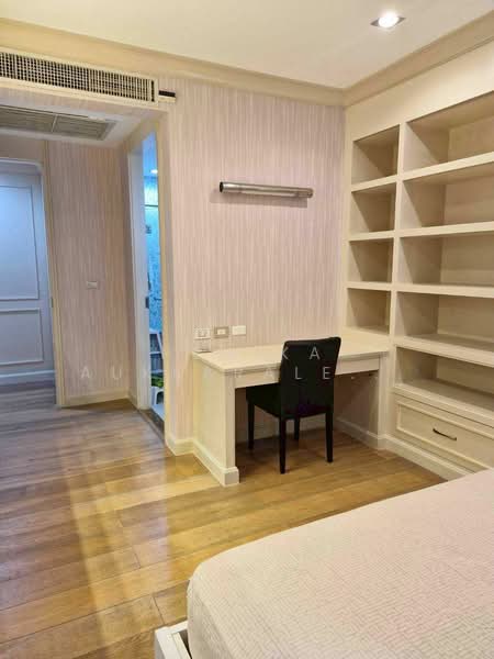 The Royal Saladaeng, Bangkok, 79 Saladaeng Road, Silom, Bang Rak, Bangkok, 3 Bedrooms, 235 sqm, Condo For Sale, by Pemika Aukkaraleekul, 500340363 - DDproperty.com