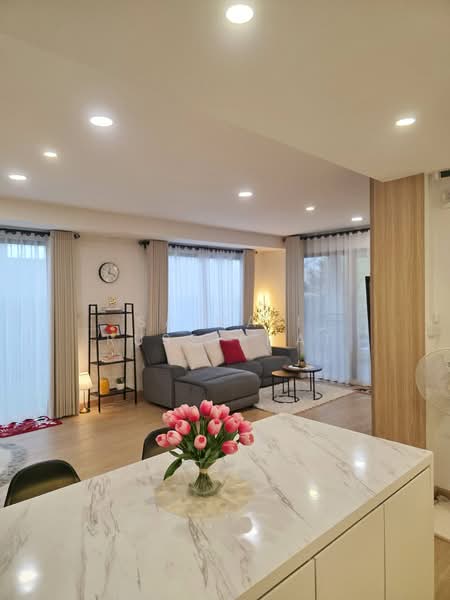 Engel Haus, Chon Buri (Pattaya), Rong Po-Motorway 7, Nong Pla Lai, Bang Lamung (Pattaya), Chon Buri (Pattaya), 3 Bedrooms, 190 sqm, Single Detached House For Sale, by Saimaii Russiphat, 500340401 - DDproperty.com