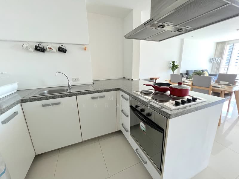 Fullerton Sukhumvit, Bangkok, Sukhumvit Road, Khlong Tan Nua, Watthana, Bangkok, 2 Bedrooms, 105 sqm, Condo For Sale, by Pemika Aukkaraleekul, 500340417 - DDproperty.com
