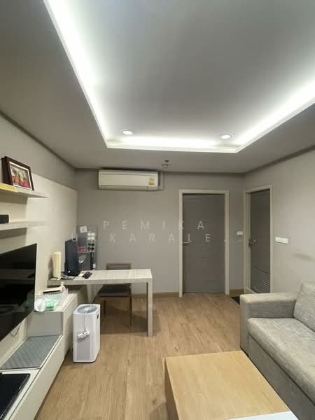 State Tower, Bangkok, 1055 Silom Road, Silom, Bang Rak, Bangkok, 1 Bedroom, 68 sqm, Condo For Sale, by Pemika Aukkaraleekul, 500340447 - DDproperty.com