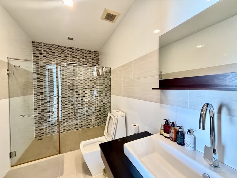 Casalunar Paradiso, Chon Buri (Pattaya), Sukhumvit Road, Saen Suk, Muang Chon Buri, Chon Buri (Pattaya), 3 Bedrooms, 150 sqm, Condo For Rent, by Paula ., 500340457 - DDproperty.com