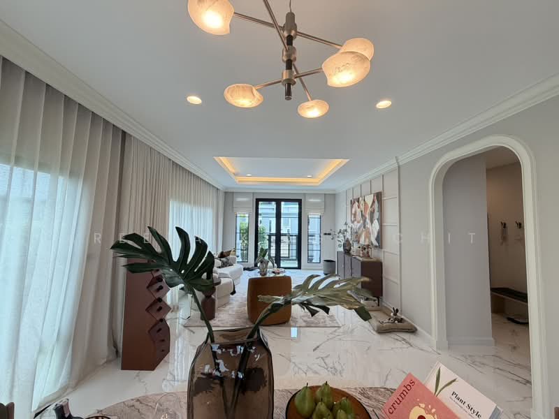 Setthasiri Don Mueang, Bangkok, 289 Soi Choet Wutthakat 9/1, Si Khan, Don Mueang, Bangkok, 4 Bedrooms, 249 sqm, Single Detached House For Sale, by Areeya Kingwichit, 500340488 - DDproperty.com