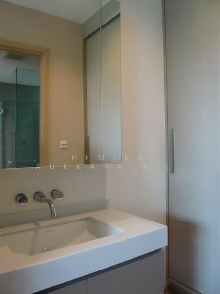 Siri At Sukhumvit, Bangkok, 902 Sukhumvit Road, Phra Kanong, Khlong Toei, Bangkok, 2 Bedrooms, 70 sqm, Condo For Sale, by Pemika Aukkaraleekul, 500340500 - DDproperty.com
