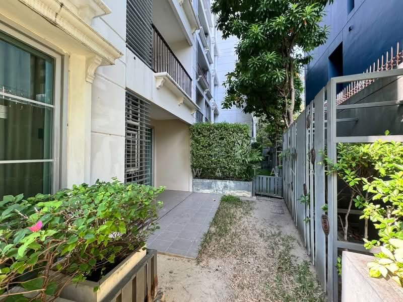 Maestro 39, Bangkok, Sukhumvit Road, Khlong Tan Nua, Watthana, Bangkok, 2 Bedrooms, 51 sqm, Condo For Rent, by Vinai Wattana, 500340502 - DDproperty.com