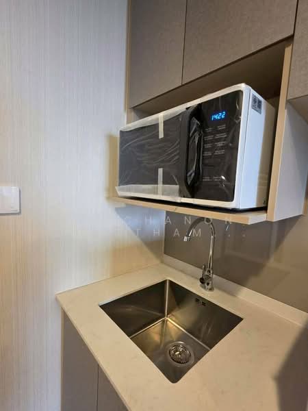 THE CROWN Residences, Bangkok, Rama 4 Road, Thung Maha Mek, Sathon, Bangkok, 1 Bedroom, 45 sqm, Condo For Rent, by Ratchanon Songthammakul, 500340508 - DDproperty.com