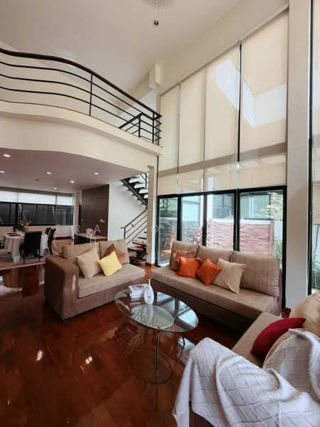 ใกล้ห้าง Emporium, Bangkok, Khong Tan, Khlong Toei, Bangkok, 3 Bedrooms, 229 sqm, Single Detached House For Rent, by ERA Holding (Thailand) Co., Ltd., 500340539 - DDproperty.com