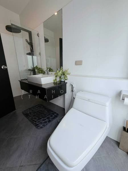 ใกล้ห้าง Emporium, Bangkok, Khong Tan, Khlong Toei, Bangkok, 3 Bedrooms, 229 sqm, Single Detached House For Rent, by ERA Holding (Thailand) Co., Ltd., 500340539 - DDproperty.com