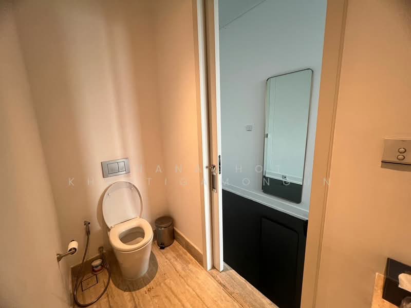 The Ritz-Carlton Residences, Bangkok, 114 Narathiwat Ratchanakarin Road, Silom, Bang Rak, Bangkok, 2 Bedrooms, 124 sqm, Condo For Sale, by Thanachot Khantigamongun, 500340577 - DDproperty.com