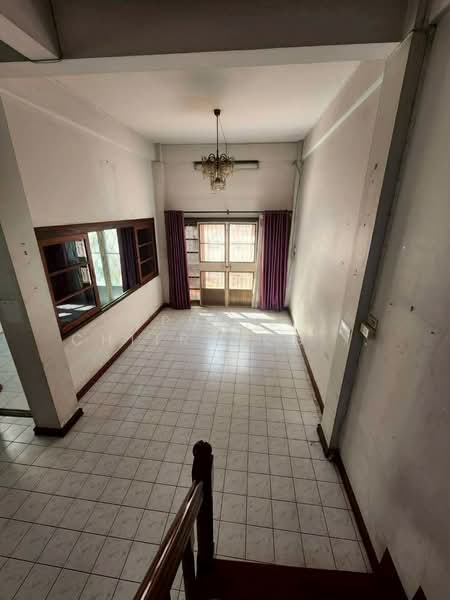 Commercial Building for Rent – Near BTS Wongwian Yai, Bangkok, Khlong Ton Sai, Khlong San, Bangkok, , 360 sqm, Shophouse For Rent, by Pudis Chitrungsakorn, 500340586 - DDproperty.com