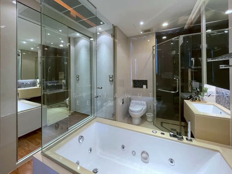 The Address Sukhumvit 28, Bangkok, 1 Soi Sukhumvit 28, Khong Tan, Khlong Toei, Bangkok, 1 Bedroom, 45 sqm, Condo For Rent, by Settawut Leenavong, 500340639 - DDproperty.com