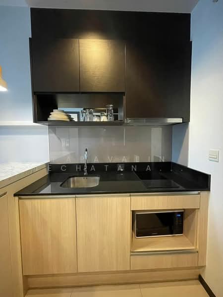 The Edge Sukhumvit 23, Bangkok, 6 Soi Sukhumvit 23, Khlongtoei Nua, Watthana, Bangkok, 1 Bedroom, 34 sqm, Condo For Rent, by Papavalin Techatanaphuwit, 500340658 - DDproperty.com