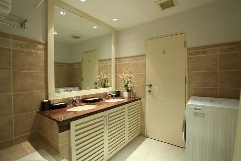 Asoke Place, Bangkok, Asok Montri Rd, Khlongtoei Nua, Watthana, Bangkok, 2 Bedrooms, 82 sqm, Condo For Rent, by Settawut Leenavong, 500340684 - DDproperty.com
