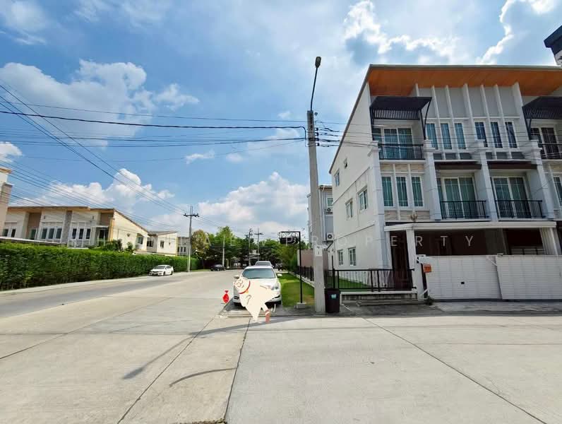 Golden Town 2 Pinklao - Charansanitwong : โกลเด้น ทาวน์ 2 ปิ่นเกล้า - จรัญสนิทวงศ์, นนทบุรี, ถนนบางกรวย-ไทรน้อย, บางกรวย, นนทบุรี, 187 ตร.ม., ทาวน์เฮ้าส์ ขาย, โดย KhunTaewProperty, 500340686 - DDproperty.com