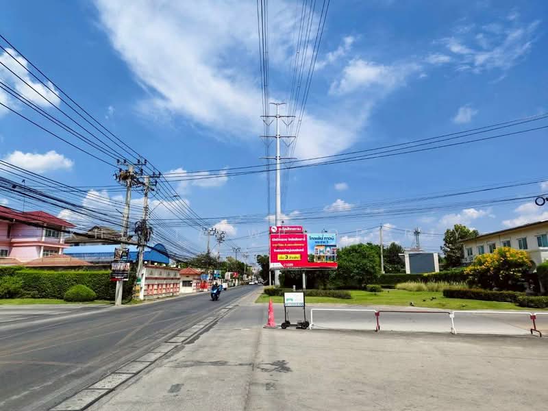 Golden Town 2 Pinklao - Charansanitwong : โกลเด้น ทาวน์ 2 ปิ่นเกล้า - จรัญสนิทวงศ์, นนทบุรี, ถนนบางกรวย-ไทรน้อย, บางกรวย, นนทบุรี, 187 ตร.ม., ทาวน์เฮ้าส์ ขาย, โดย KhunTaewProperty, 500340686 - DDproperty.com