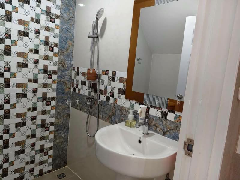 Golden Town 2 Pinklao - Charansanitwong, Nonthaburi, Bang Kruai-Sai Noi Road, Bang Kruai, Nonthaburi, 4 Bedrooms, 187 sqm, Townhouse For Sale, by KhunTaewProperty, 500340686 - DDproperty.com