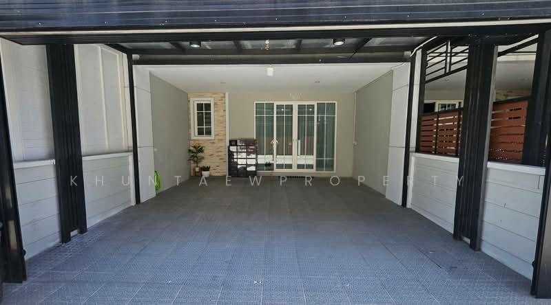 Golden Town 2 Pinklao - Charansanitwong, Nonthaburi, Bang Kruai-Sai Noi Road, Bang Kruai, Bang Kruai, Nonthaburi, 4 Bedrooms, 187 sqm, Townhouse For Sale, by KhunTaewProperty, 500340686 - DDproperty.com
