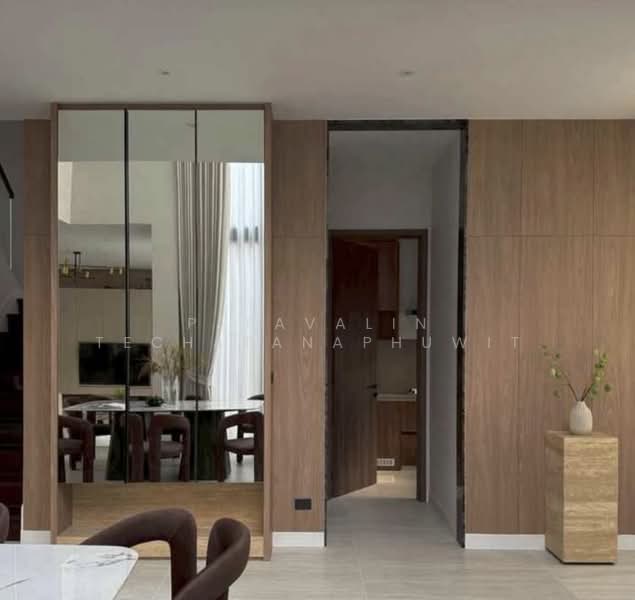 BuGaan Krungthep Kreetha, Bangkok, 109 15 Soi Krungthep Kreetha, Hua Mak, Bang Kapi, Bangkok, 4 Bedrooms, 430 sqm, Single Detached House For Rent, by Papavalin Techatanaphuwit, 500340698 - DDproperty.com